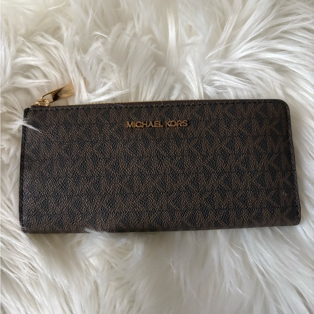 Michael Kors Jet Set Wallet